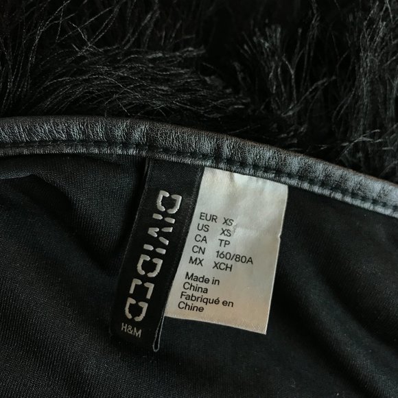 H&M Divided Womens Black Fringe Open Front Vest - Picture 5 of 5